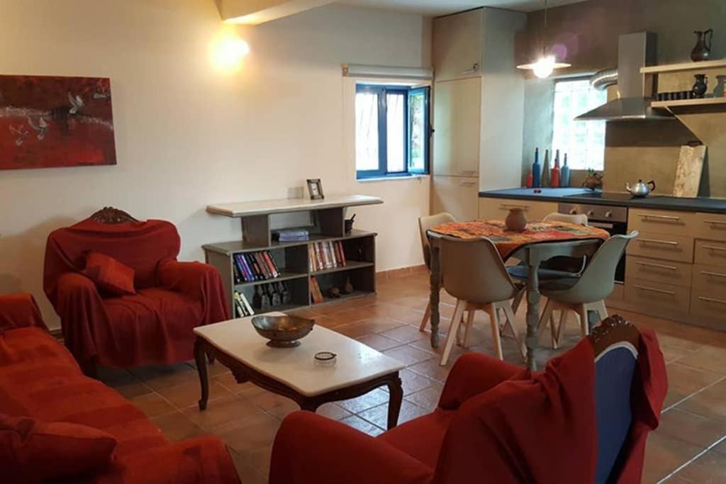 Ατθισ Cozy Cottage Argyra Екстериор снимка